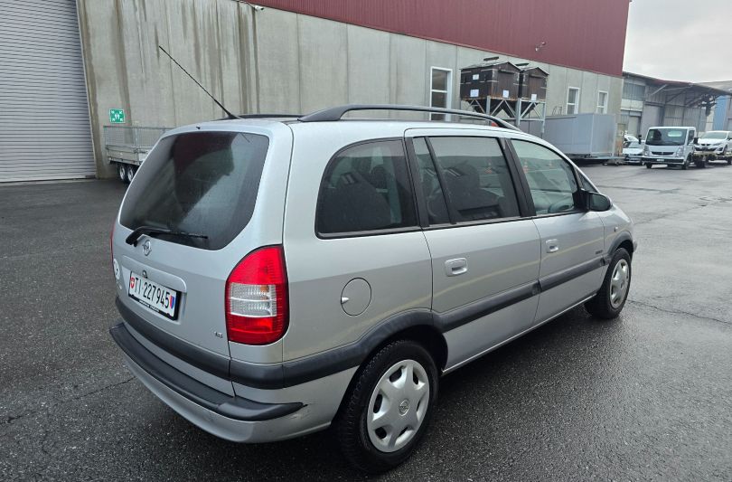 Opel Zafira 110'00km Collaudata 2025