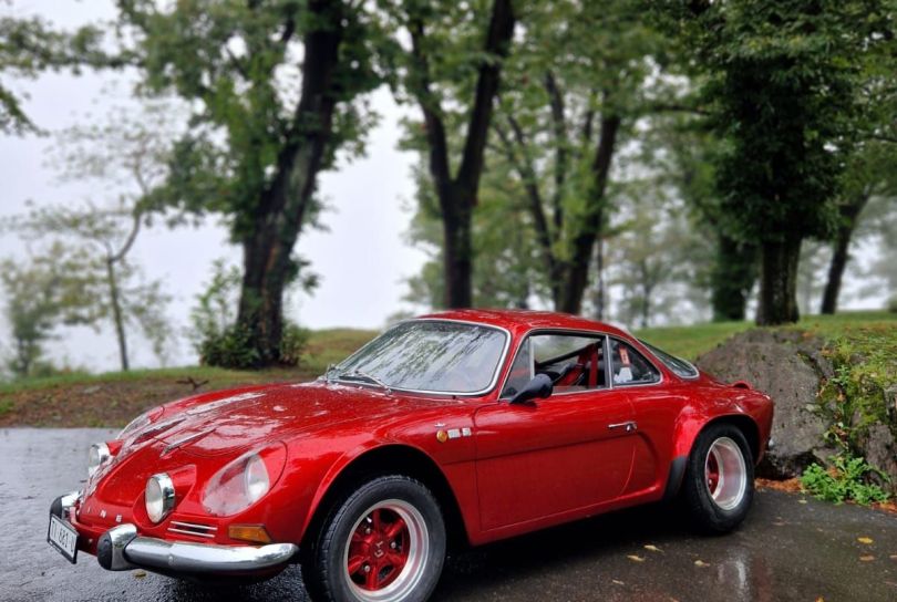 Alpine a110 VC85 