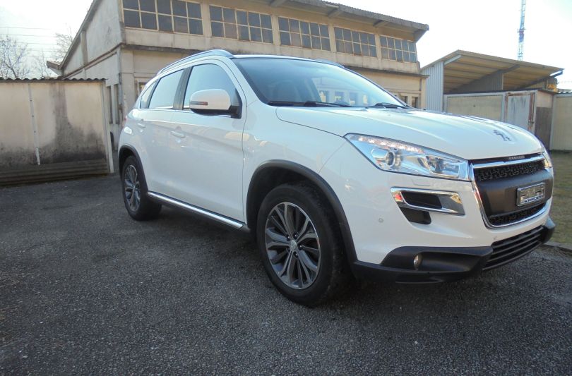 Peugeot 4008 1.6HDi 4WD