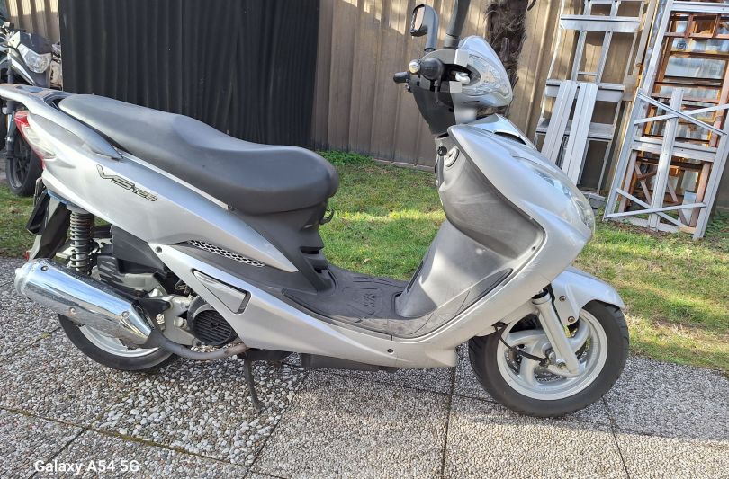 SCOOTER SYM VS 125   13000km, CHF 1.000,00, Bellinzona