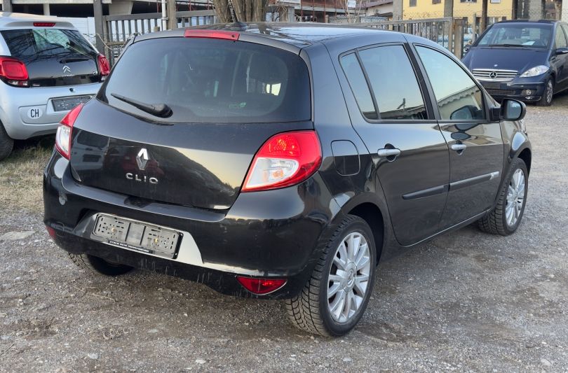 Renault Clio 1.2i COLLAUDATA!