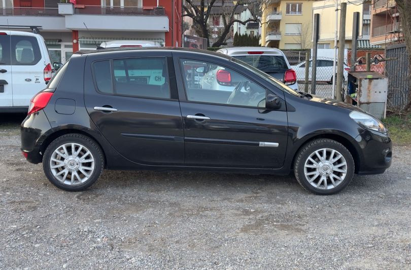 Renault Clio 1.2i COLLAUDATA!