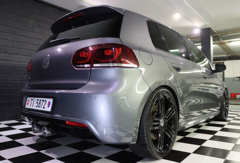 VW Golf R 4motion 