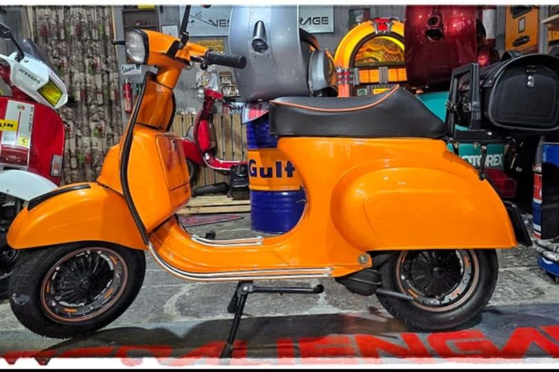 Vespa special Custom, CHF 6.800,00, Bellinzona