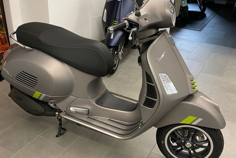 Vespa GTS 300 Super Teck, CHF 6.300,00, Lugano