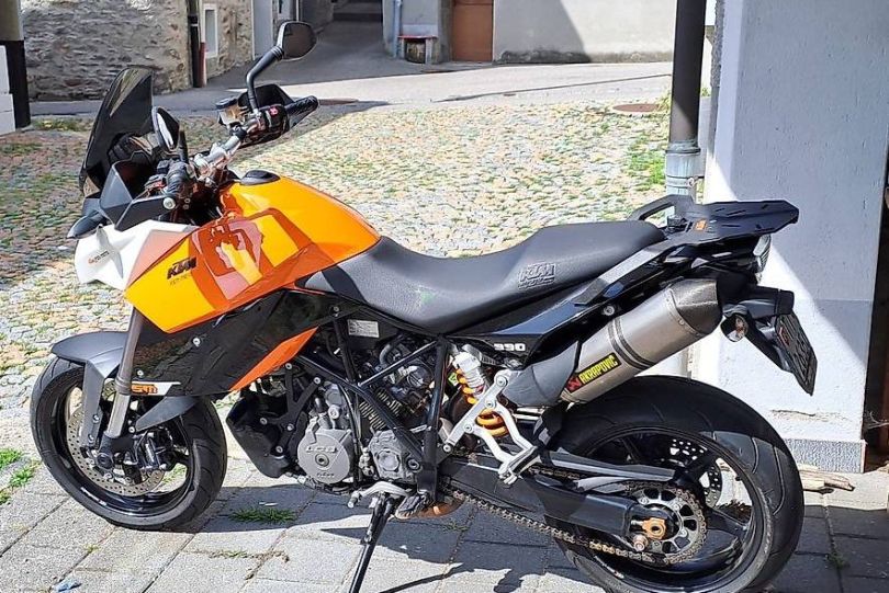 KTM 990 SUPERMOTO T, CHF 6.490,00, Bellinzona