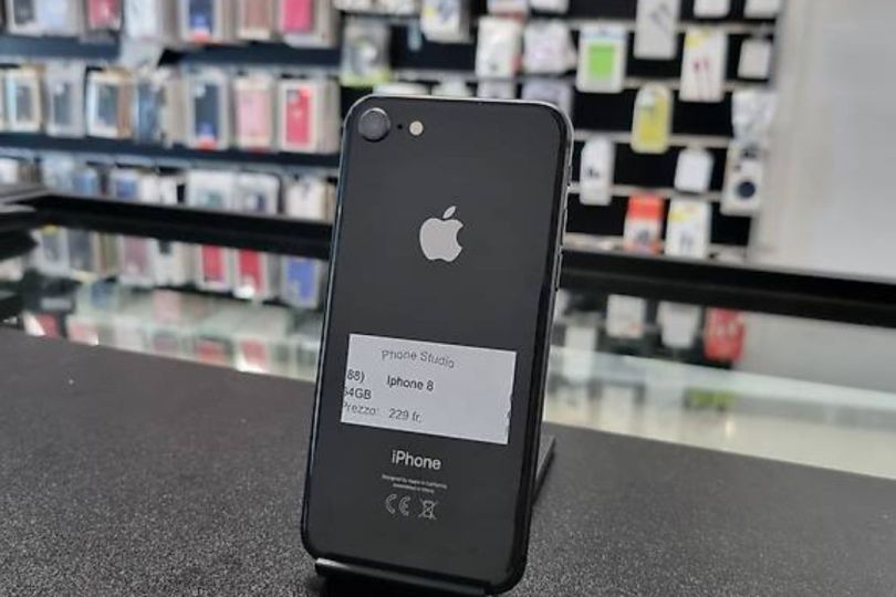 Iphone 8 64GB Garanzia 12 Mesi n.88