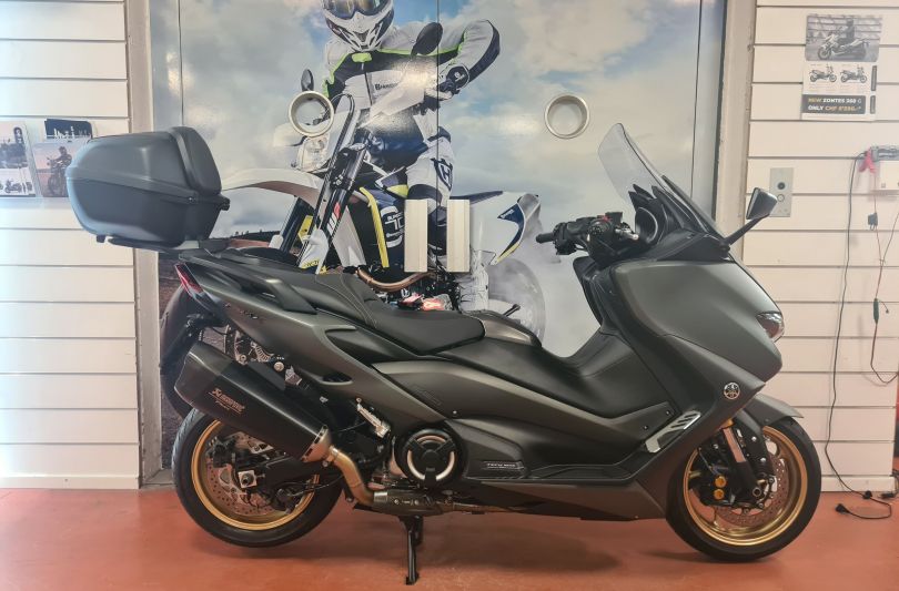 YAMAHA T-MAX Tech-Max XP 560 D, Manno, Switzerland