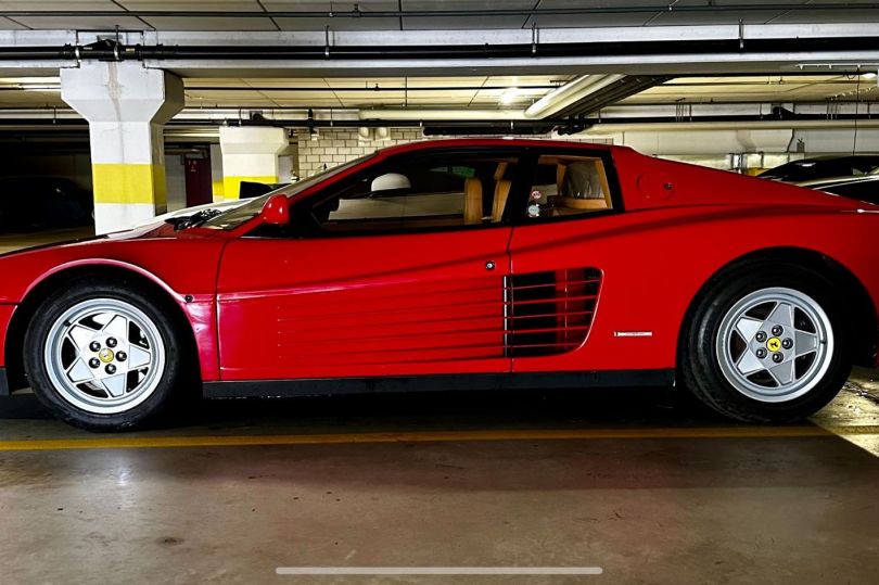 FERRARI TESTAROSSA, Switzerland