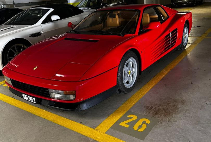 FERRARI TESTAROSSA, Switzerland