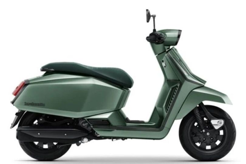 Scooter Lambretta X300 ABS, Camorino, Schweiz