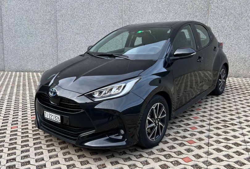 Noleggio Toyota Yaris e-CTV, CHF 62,00