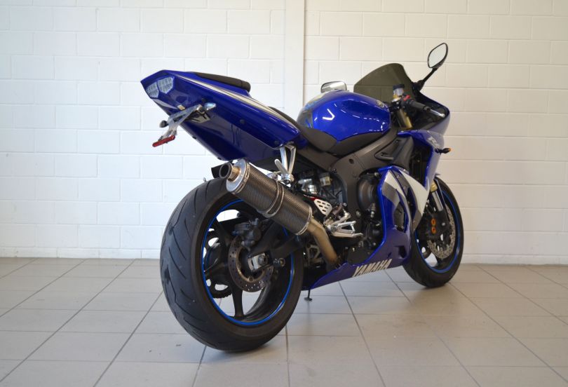 Yamaha YZF - R6 Possibile Patente A35kW, Camorino, Svizzera