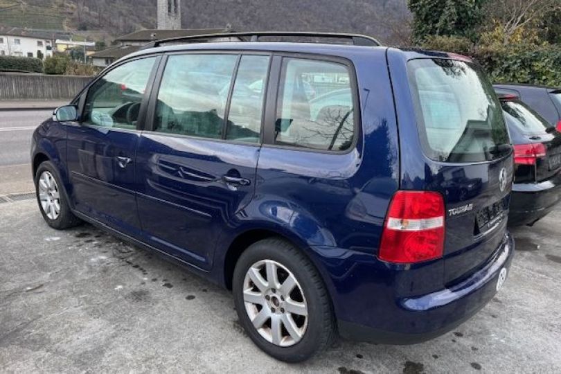 VW TOURAN 7 POSTI ,CAMBIO AUTOMATICO.GANCIO TRAINO, Locarno, Switzerland