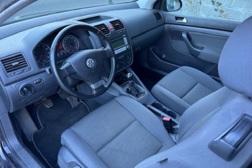 VW GOLF 5 TARGABILE SUBITO, Quartino, Switzerland