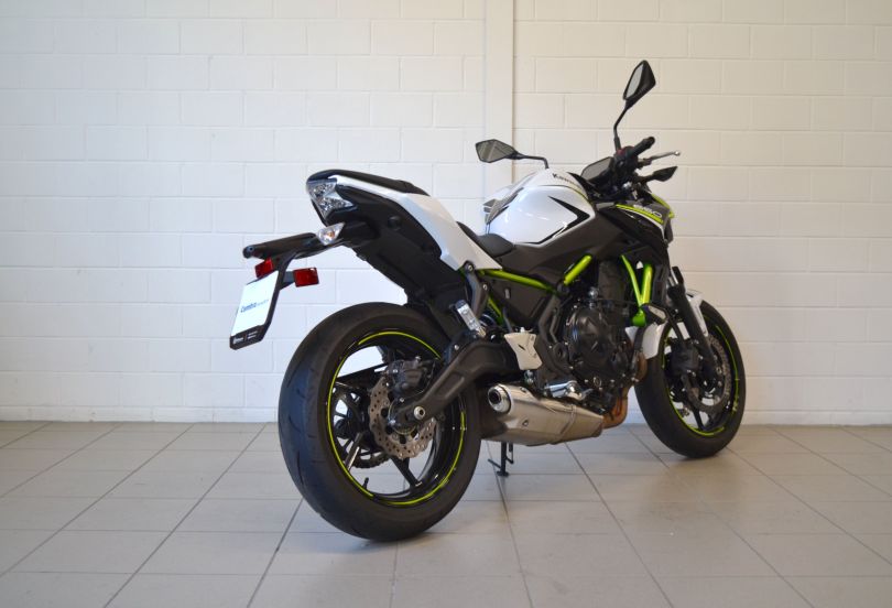 Kawasaki Z 650 - Possibile a 35kW, Camorino, Switzerland