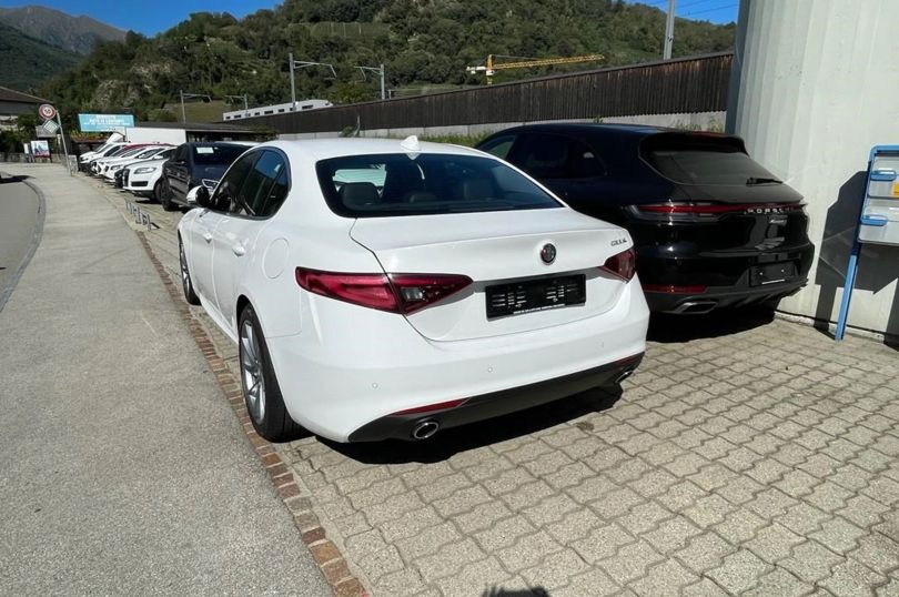 ALFA ROMEO Giulia 2.2 JTDM Super Automatic