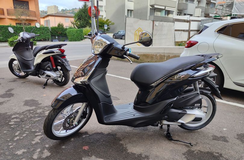 Piaggio Liberty 125 nero, nuovo con ABS, Pregassona, Switzerland