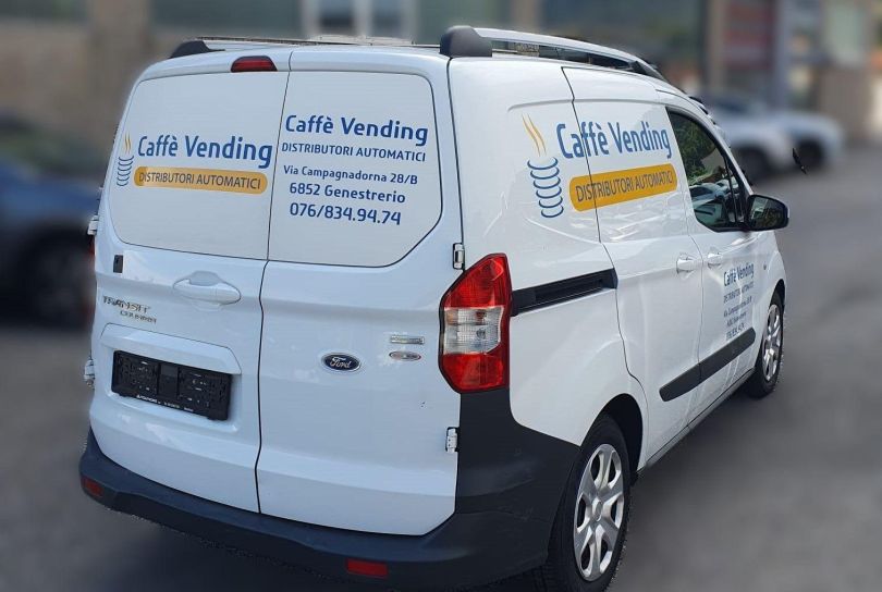 Ford Transit Courier in vendita , Mendrisio, Schweiz